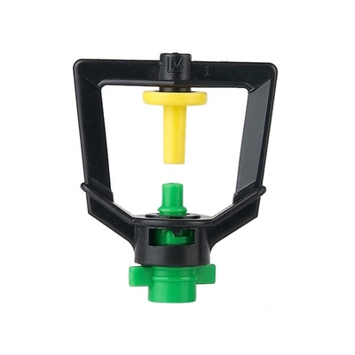 Duurzame snelle aansluiting Rotary Sprinkler Refractive Atomization voor gazon irrigatie