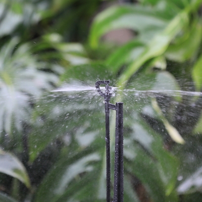 3.5-4.5M Sproeiingsradius G-type Driehoekband Landbouw Irrigatiesysteem voor water