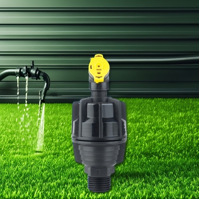 360 versnellingsrijden met meerdere uitlaatstukken en sprinklers voor landbouw- en tuinonderhoud