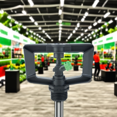 Bewatering Roterende sprinkler voor 360 graden demping bij landbouwgrasbewatering