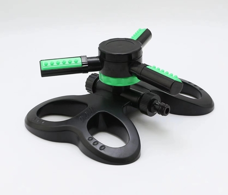 360 graden verstelbare automatische roterende tuinsprinkler 3 armen irrigatie water sprinkler