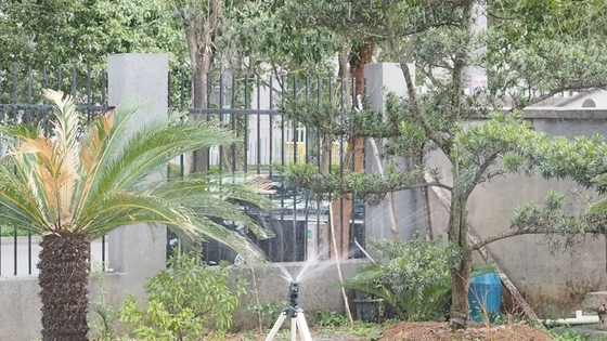 360 graden roterende sprinkler Quick Connect voor duurzame tuin- en boerderijwater