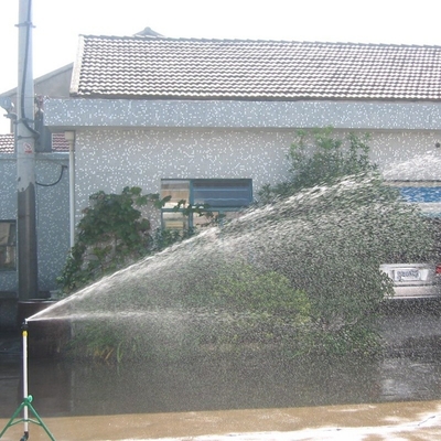 Bewatering en ruimte Ruimte Multi-uitlaat spuitstuk 360 Tuin irrigatie sprinkler voor terras