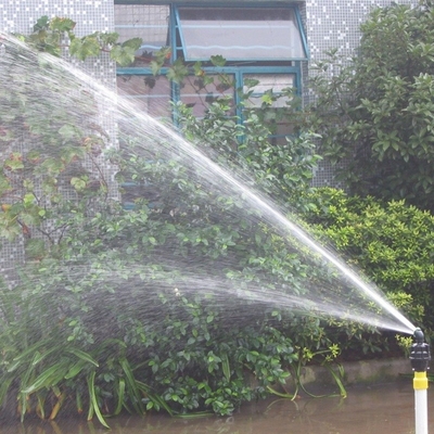 Bewatering en ruimte Ruimte Multi-uitlaat spuitstuk 360 Tuin irrigatie sprinkler voor terras