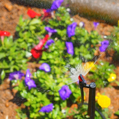 Snel aansluiten G-type 180 graden Landbouw Irrigatie Grondsprinkler Refractie