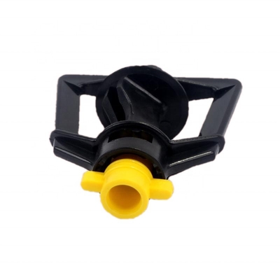 Landbouwverwatering 6 mm verticale positie draaibare watersprinkler voor draaigras