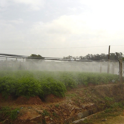 Snel aansluiten schroef geatomiseerde irrigatiespray voor landbouw en bosbouw micro sprinkler