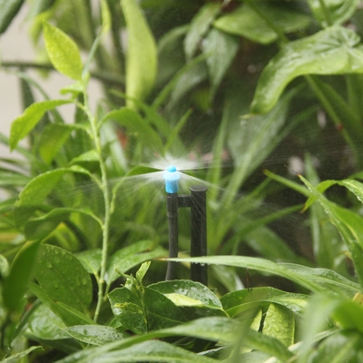 Ingenieurswerk Plastic watering roterende sprinkler voor geatomiseerde automatische irrigatie